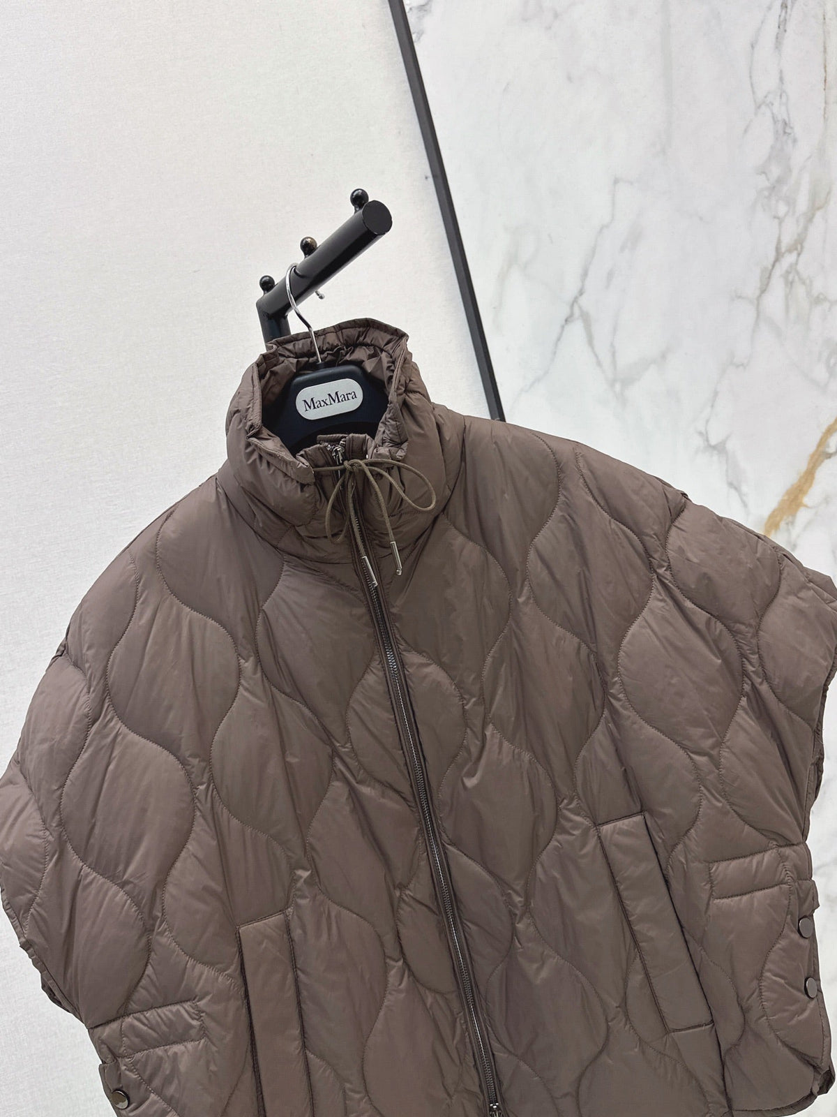 Max Mara/26 Fall and Winter Latest Cape-Style Stand Collar Down Jacket