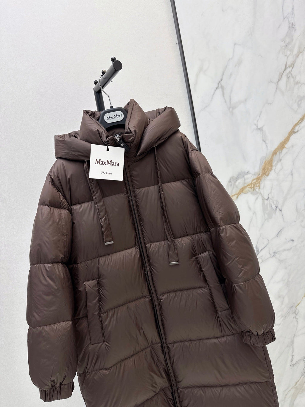 Max Mara/26 Autumn and Winter Latest Hooded Down Jacket