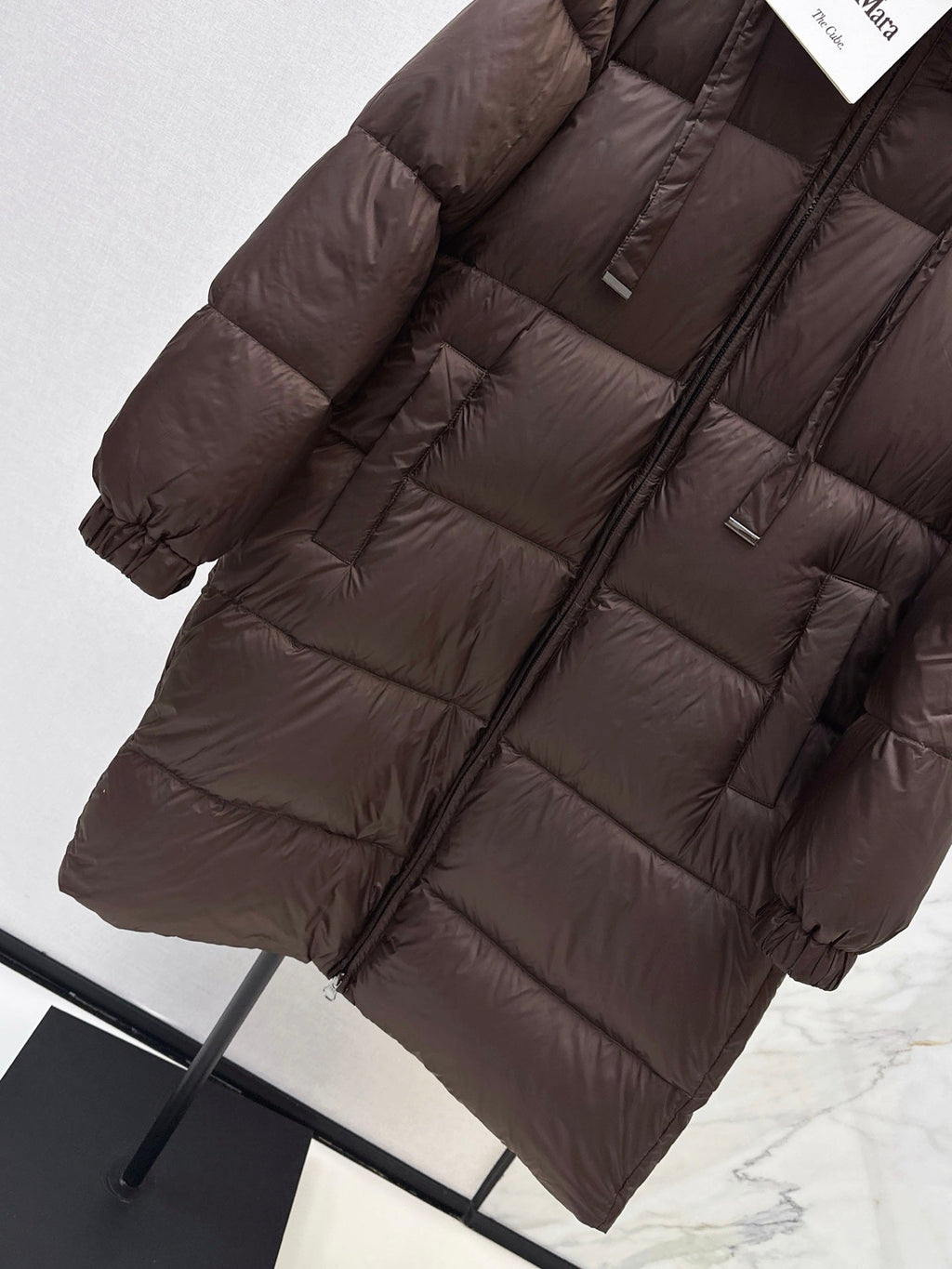 Max Mara/26 Autumn and Winter Latest Hooded Down Jacket