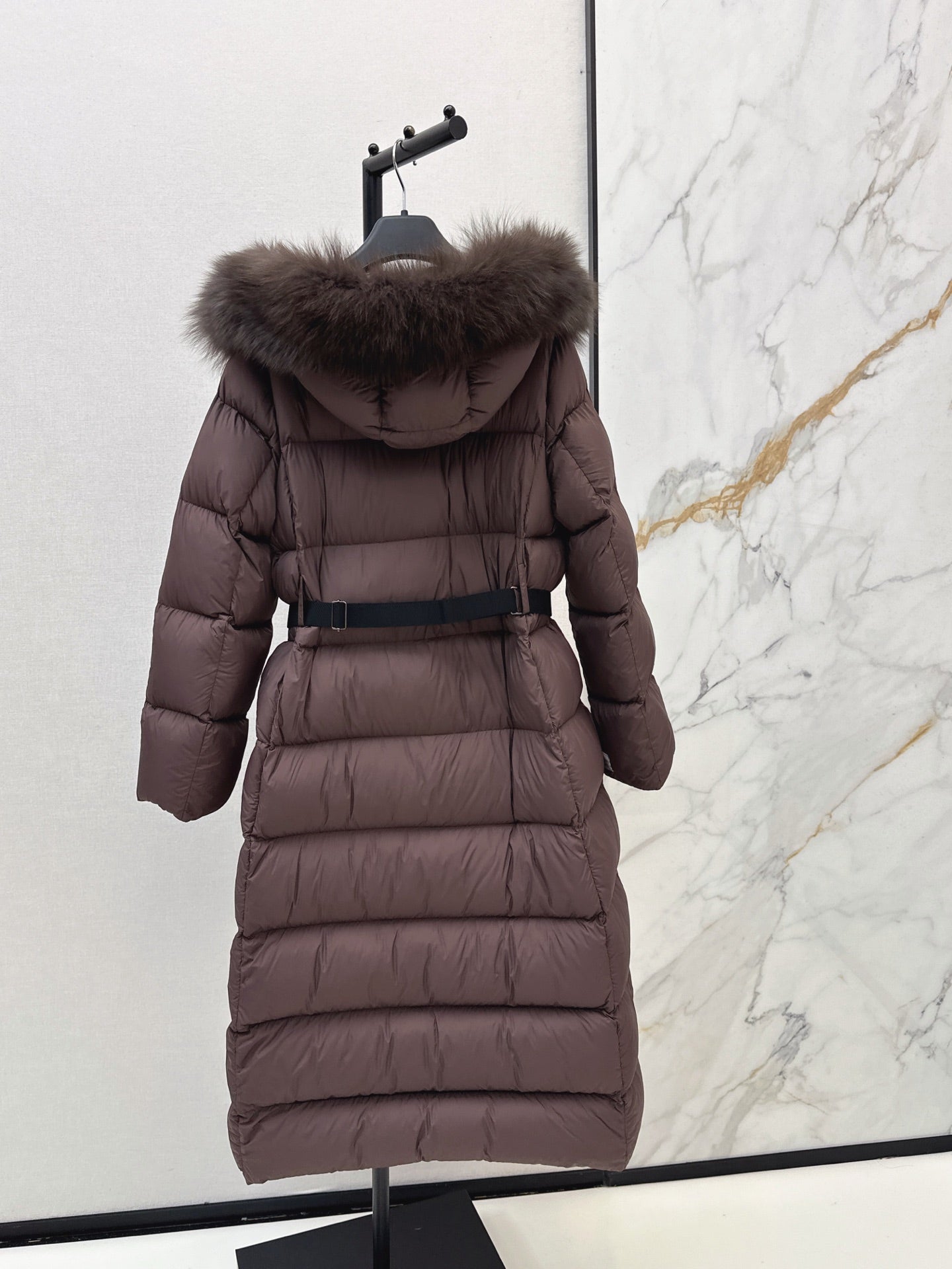 Max Mara/26 Fall/Winter Latest Large Fur Collar Hooded Down Jacket