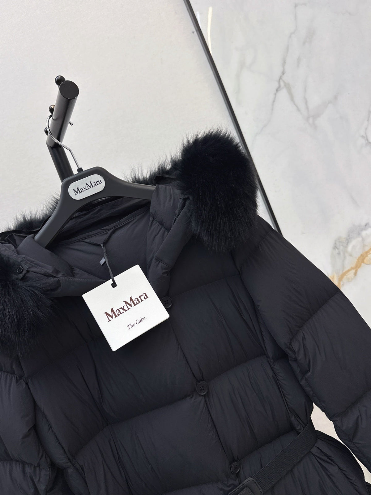 Max Mara/26 Fall/Winter Latest Large Fur Collar Hooded Down Jacket