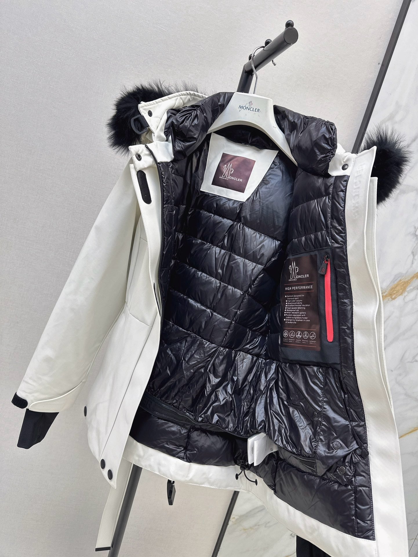 Moncler/26 Fall/Winter Latest Short Waist-Style Down Jacket
