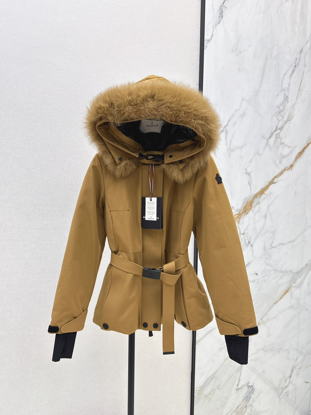 Moncler/26 Fall/Winter Latest Short Waist-Style Down Jacket