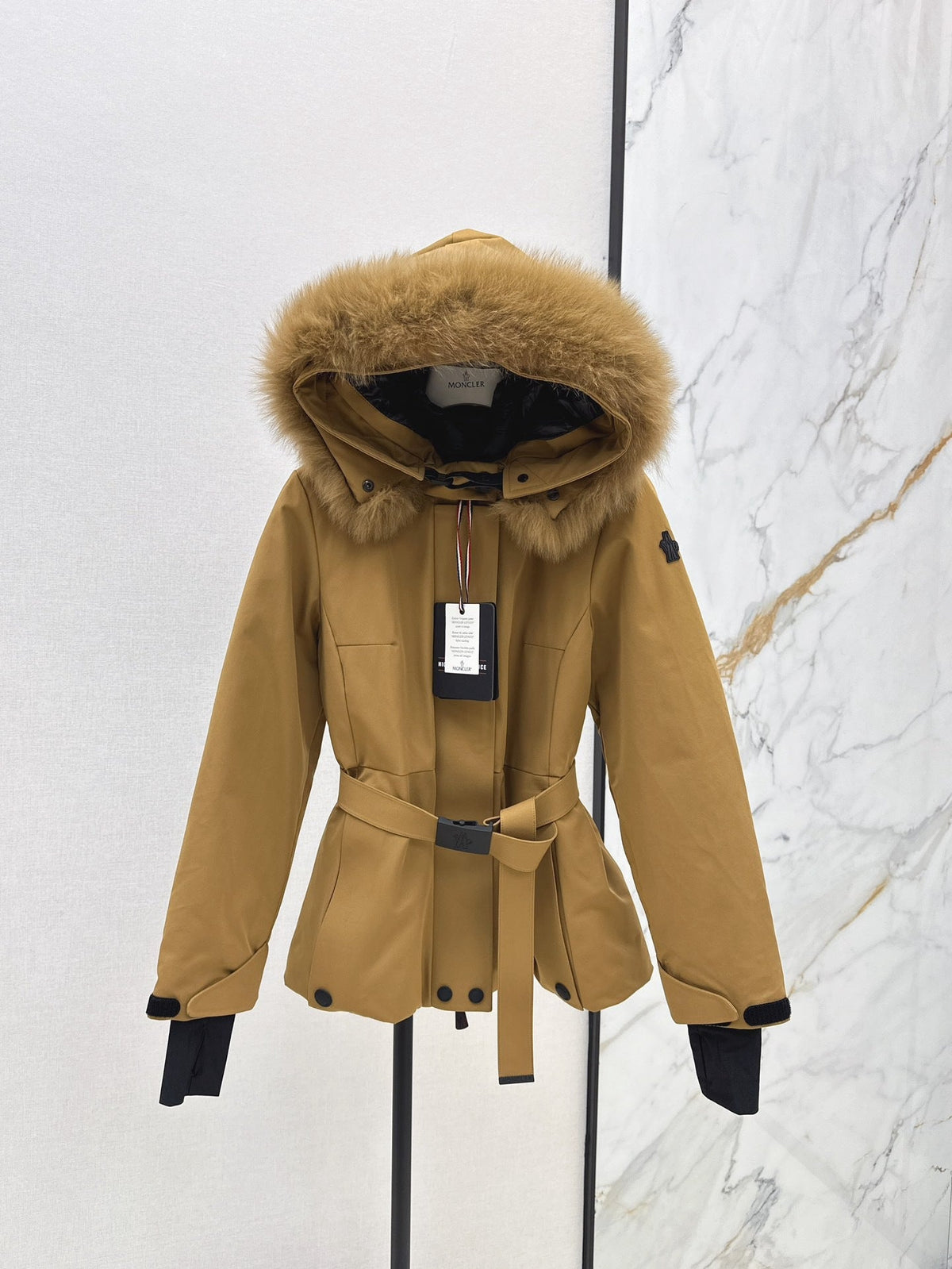 Moncler/26 Fall/Winter Latest Short Waist-Style Down Jacket