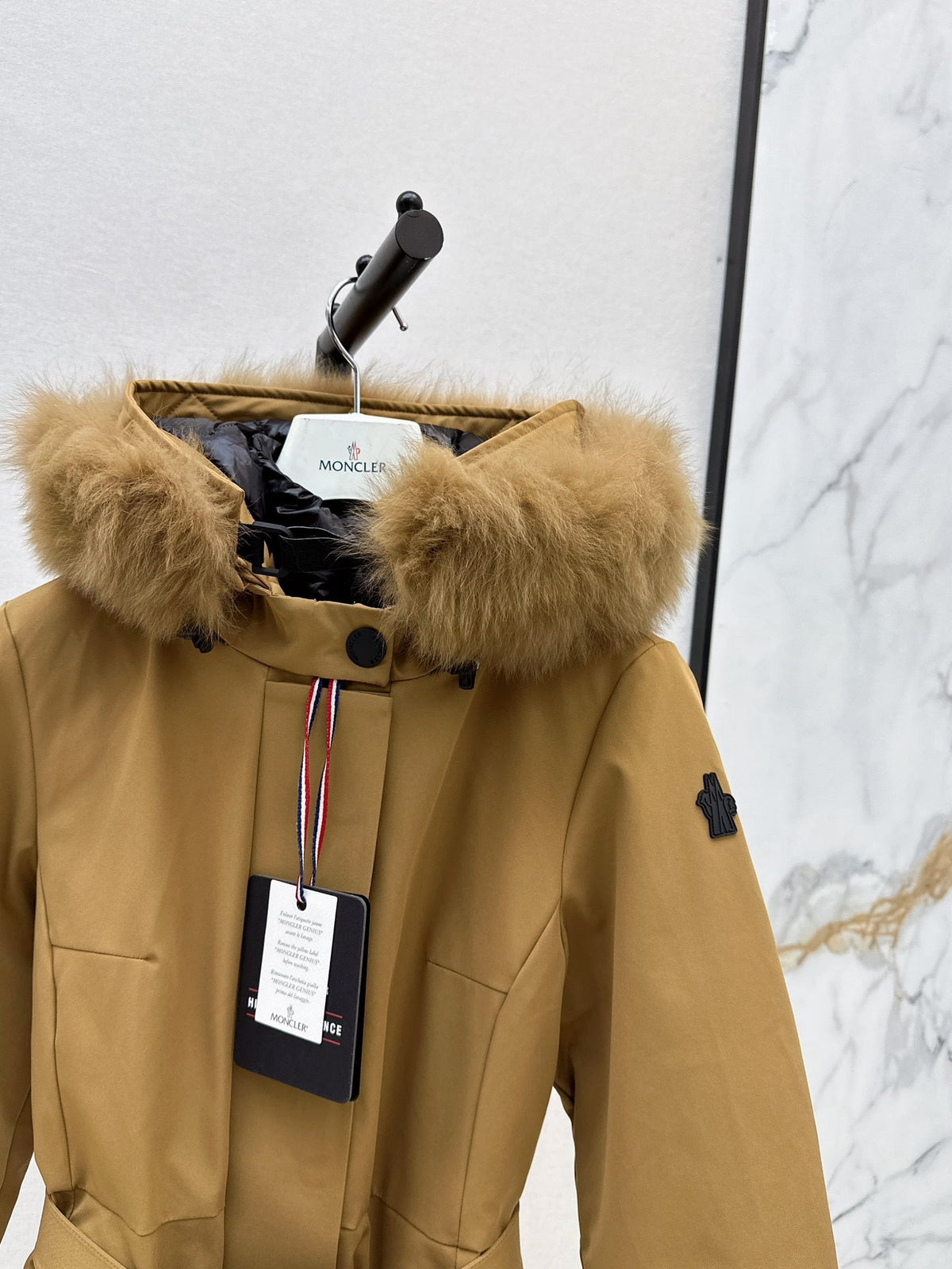 Moncler/26 Fall/Winter Latest Short Waist-Style Down Jacket