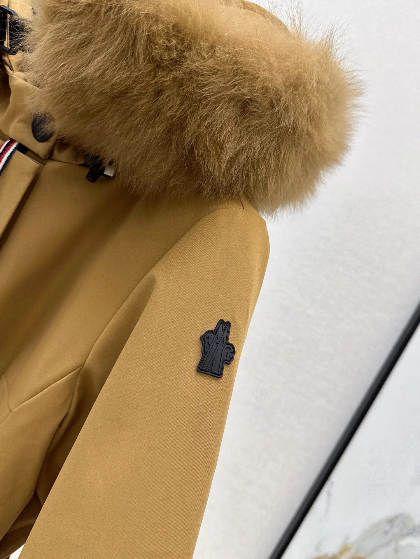 Moncler/26 Fall/Winter Latest Short Waist-Style Down Jacket