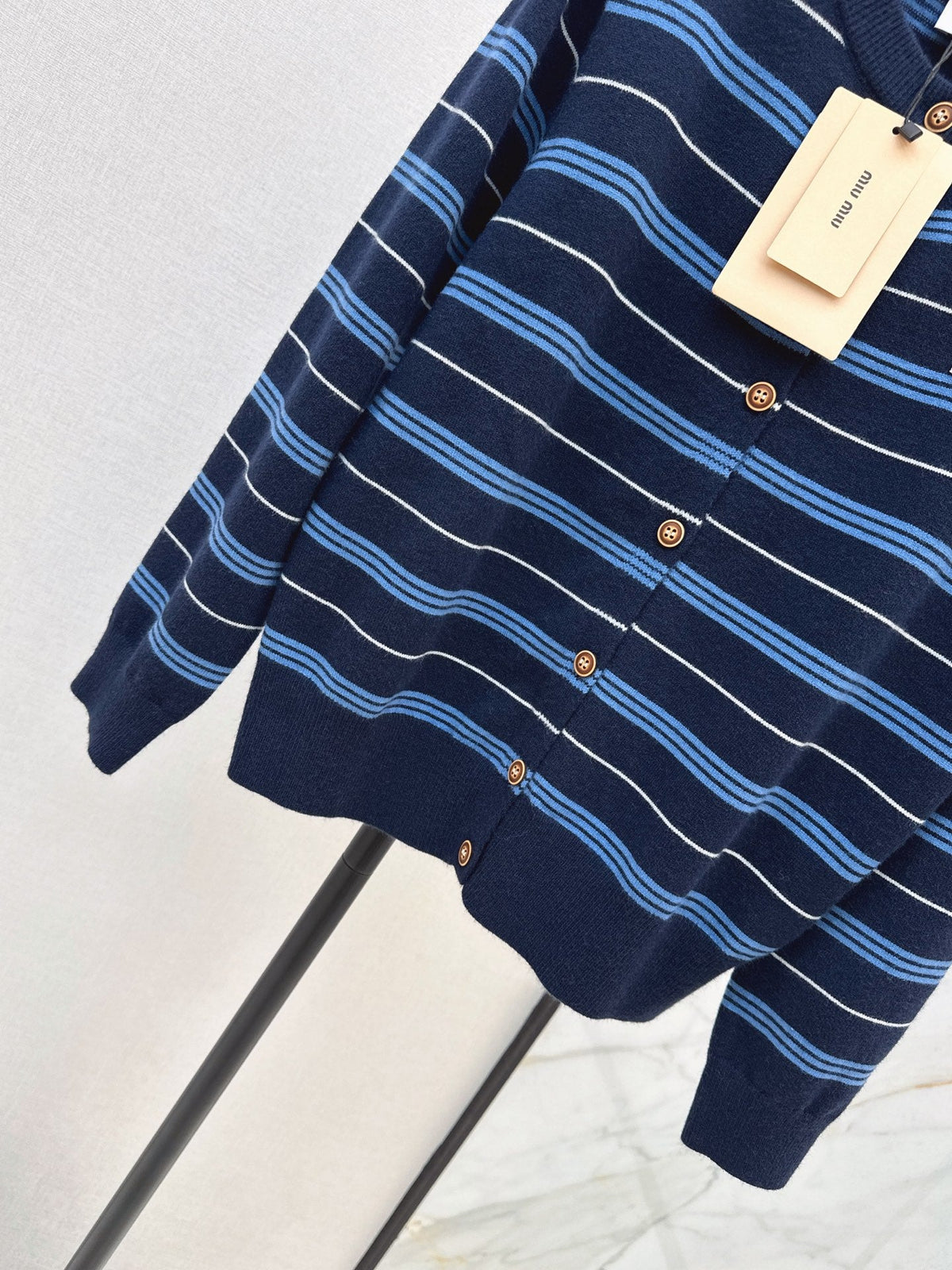 MiuMiu/26 Early Autumn Latest Knit Cardigan