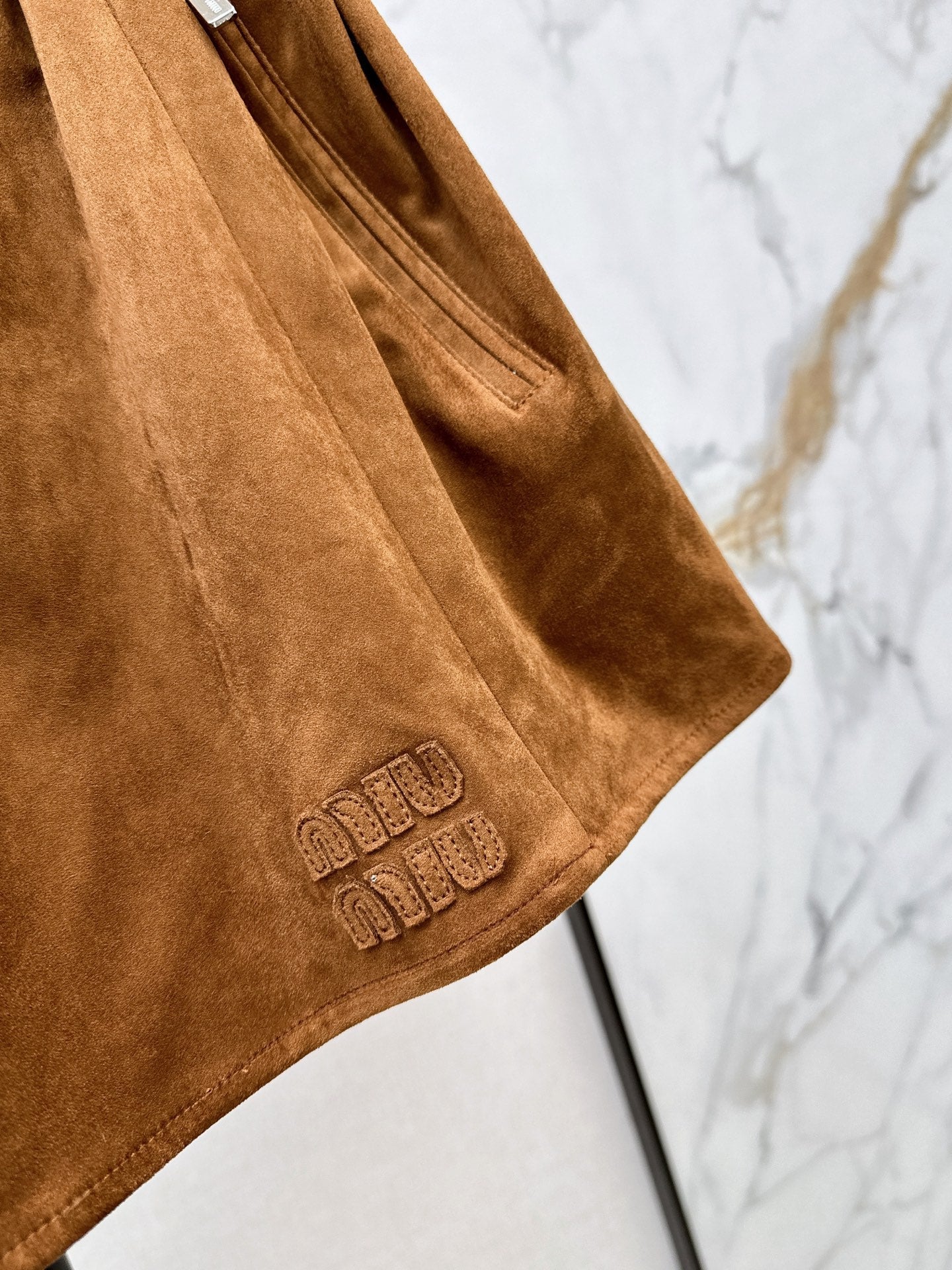 MiuMiu/26Ss Early Autumn Latest Shorts