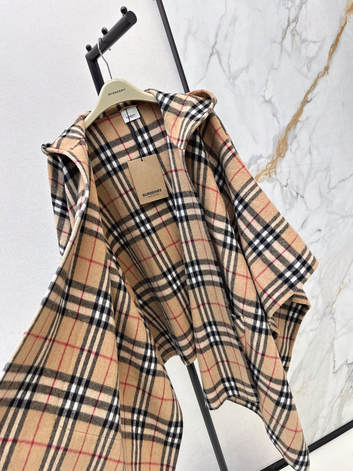 26Ss Autumn/Winter Latest Cape Hoodie Coat