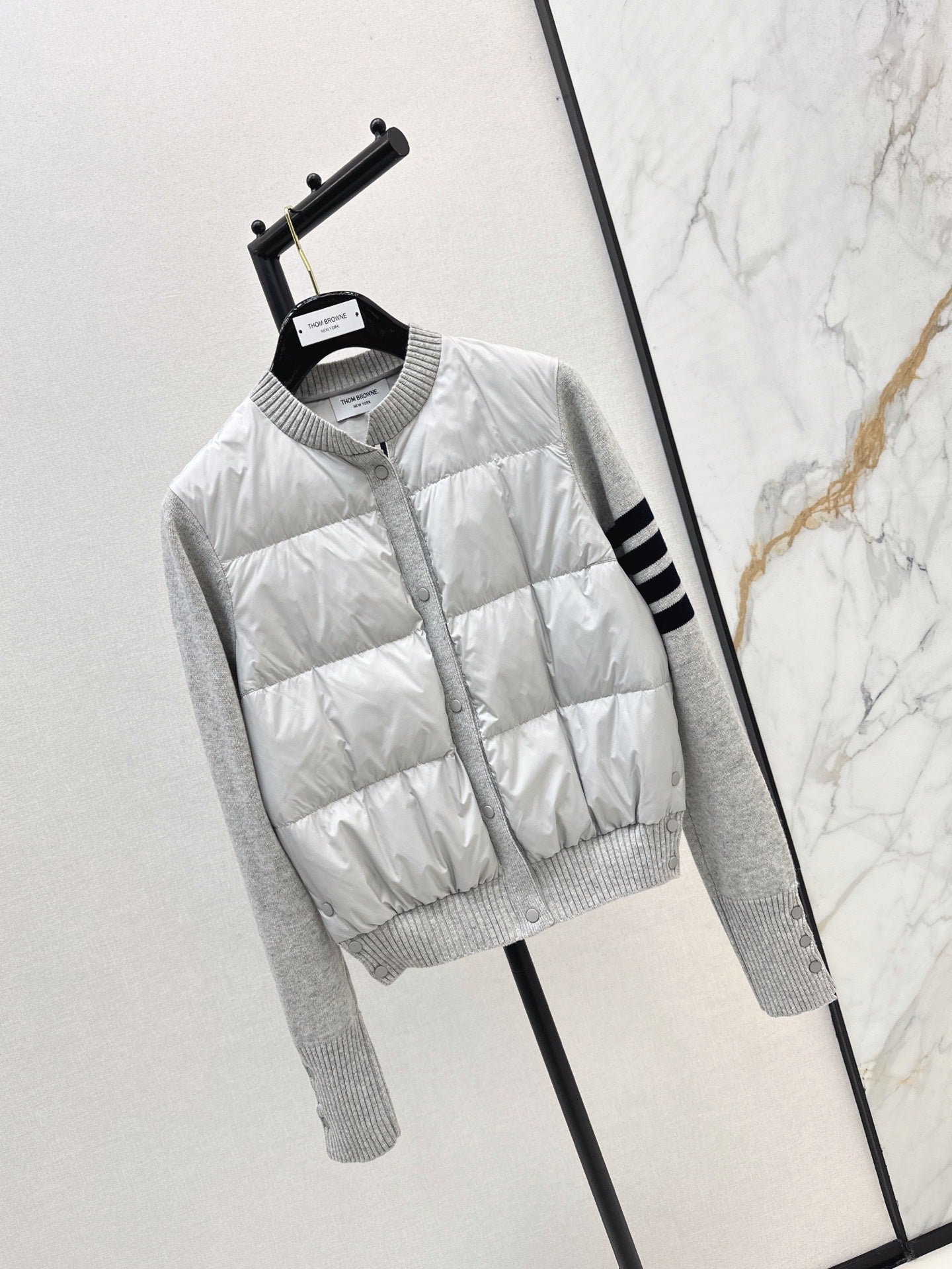 Thom Browne/26 Early Autumn Latest Short Down Jacket with Collar