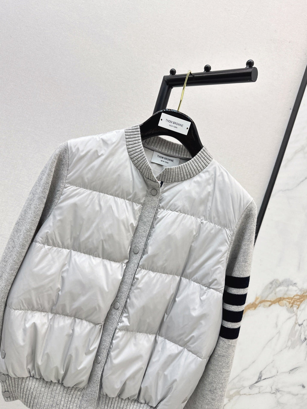 Thom Browne/26 Early Autumn Latest Short Down Jacket with Collar