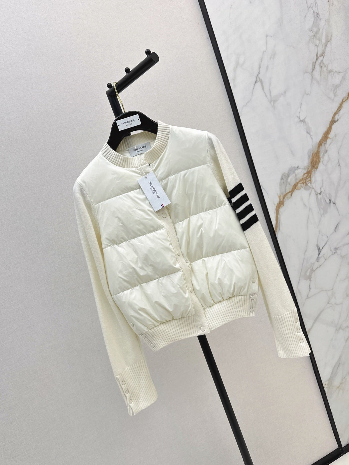 Thom Browne/26 Early Autumn Latest Short Down Jacket with Collar
