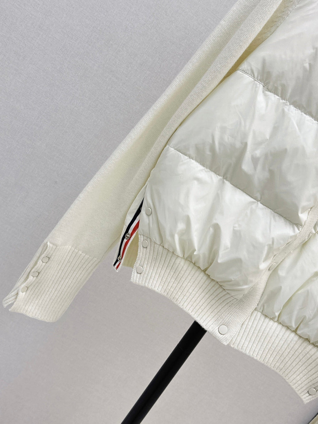 Thom Browne/26 Early Autumn Latest Short Down Jacket with Collar