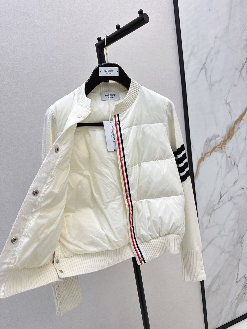 Thom Browne/26 Early Autumn Latest Short Down Jacket with Collar