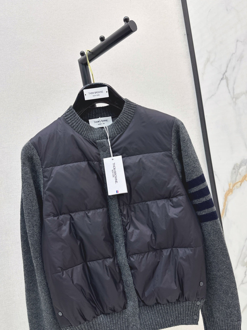 Thom Browne/26 Early Autumn Latest Short Down Jacket with Collar