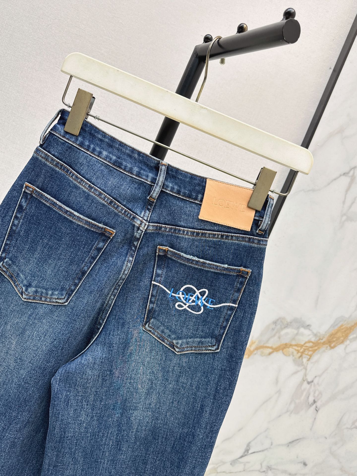 LOEWE/26 Early Fall New Straight-Leg Jeans