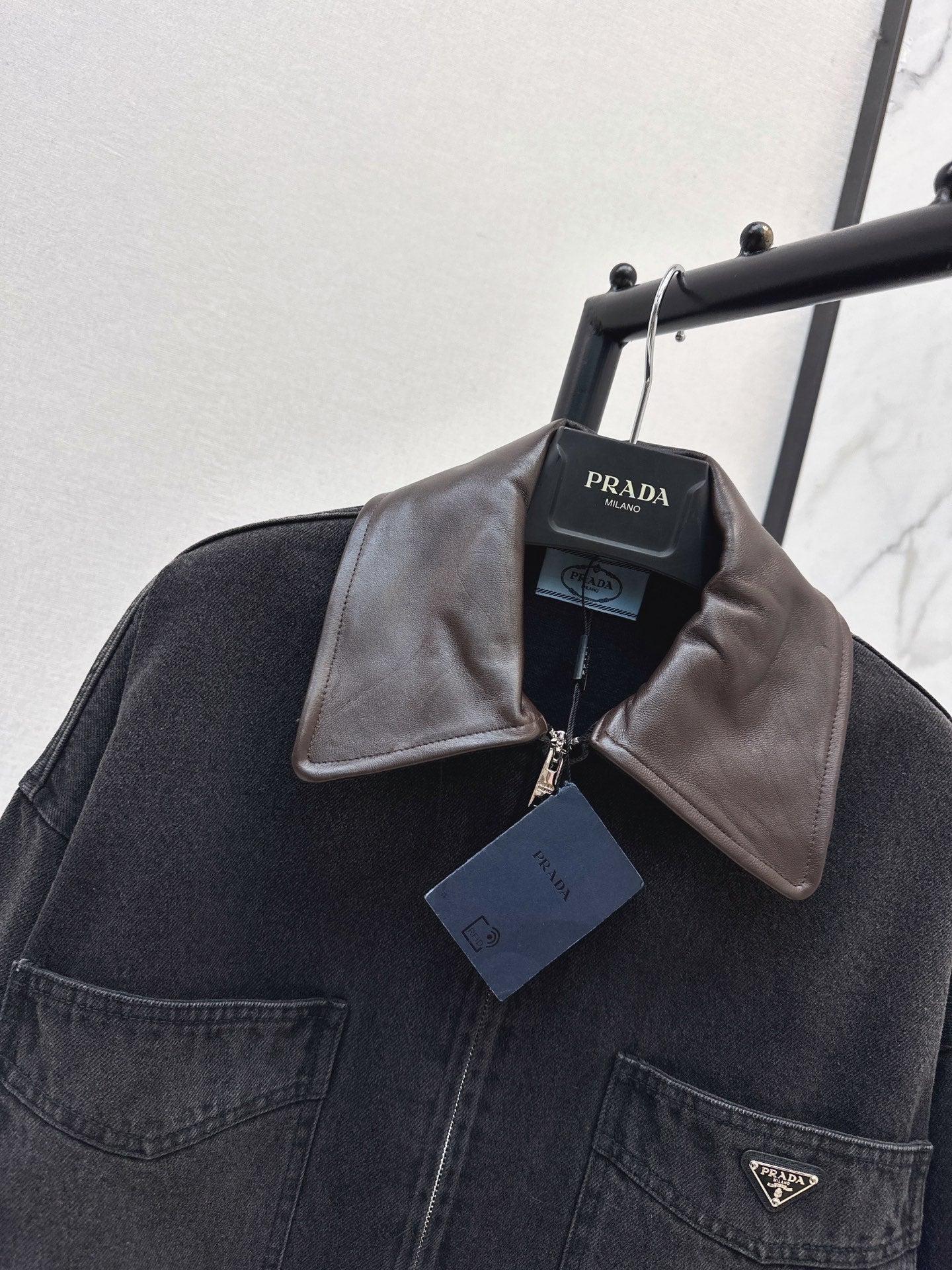Prada/26 Early Autumn New Lapel Denim Jacket