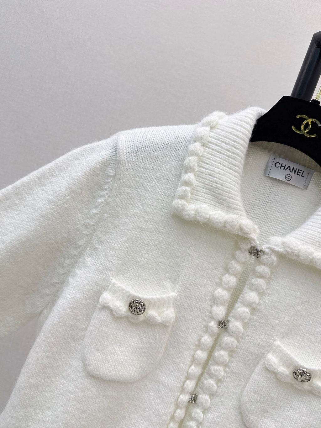 Chanel/26 Early Autumn Latest Coco Girl Polo Collar Knit Cardigan