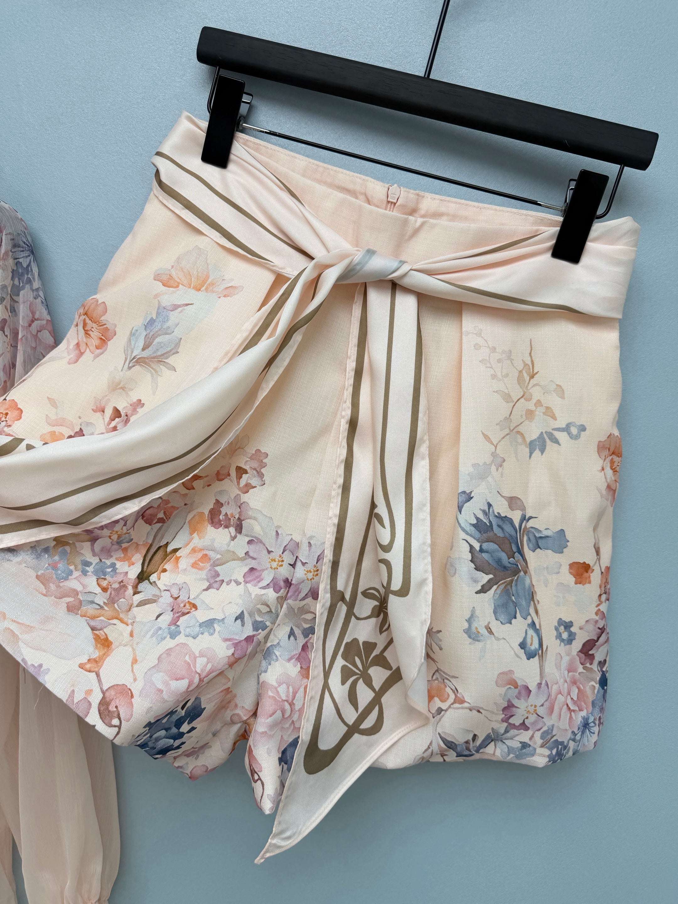 zimmermann/26 New Style Watercolor Floral Print Chiffon Top + Shorts Set for Sale