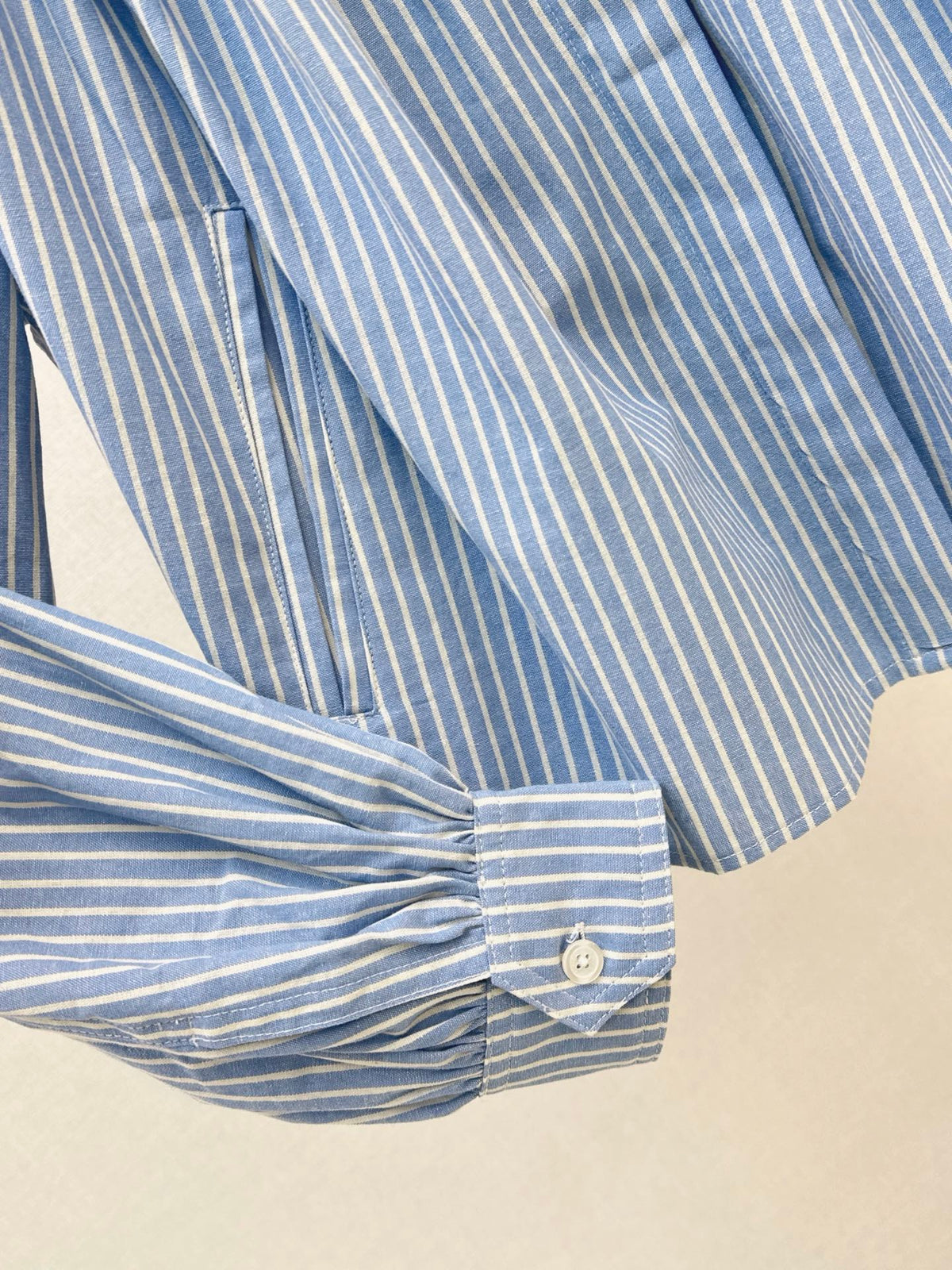 Chloé / 26 Early Autumn Latest Stand Collar Pleated Design Striped Shirt