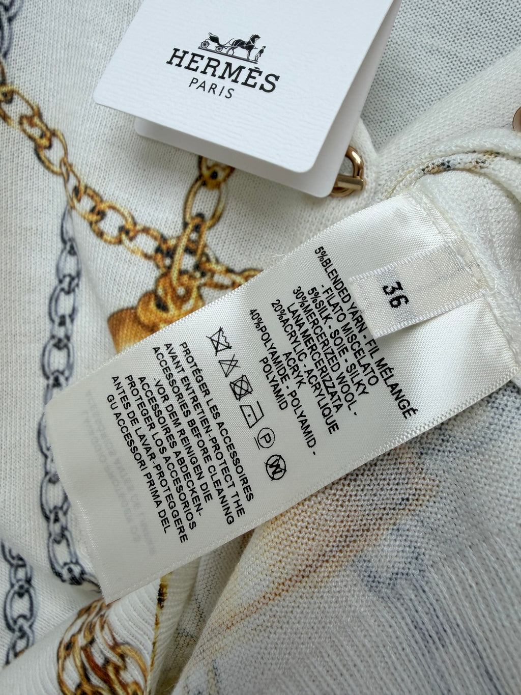 Hermès/26 New Equestrian-Style Lightweight V-Neck Knit Cardigan