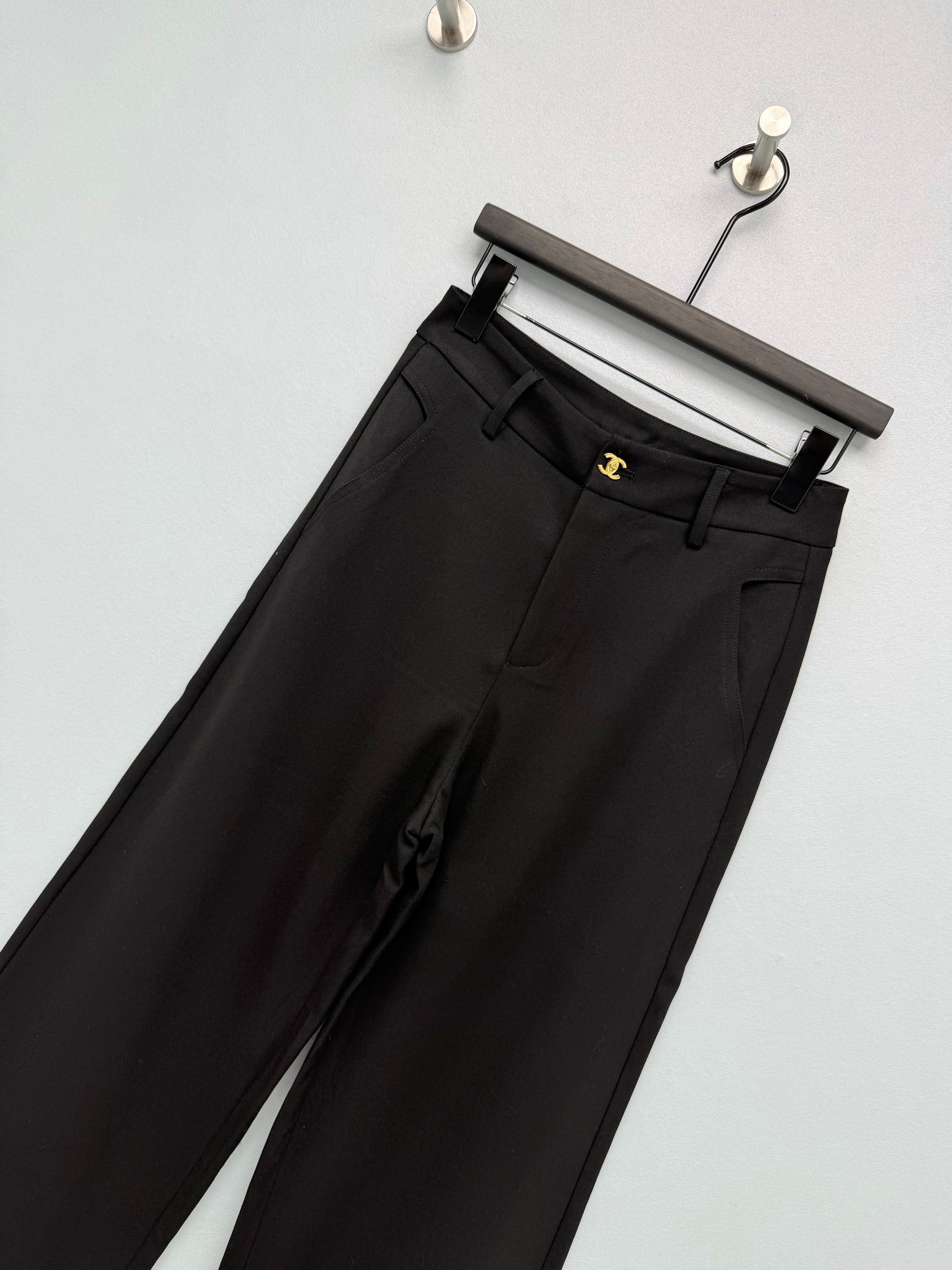 Chanel / New High-Waist Wide-Leg Pants