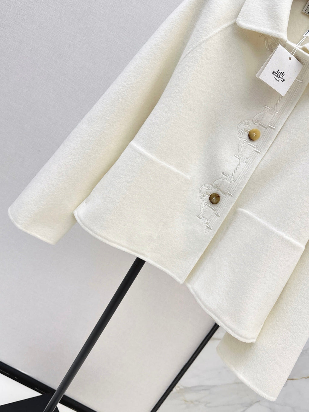 Hermès/Fall-Winter Latest Embroidered Reversible Wool Coat