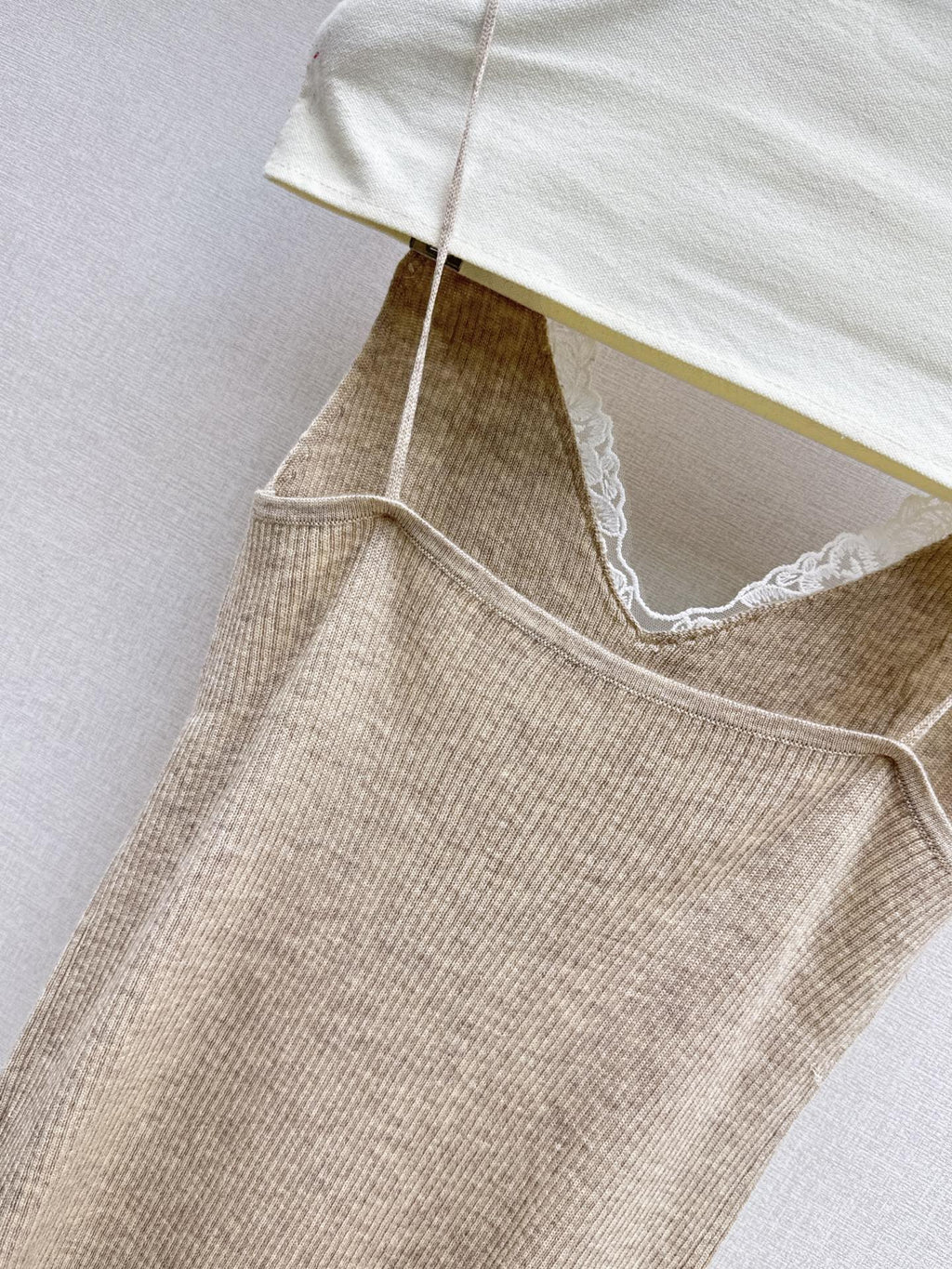 Yves Saint Laurent/Early Autumn New Pure & Cute Lace Camisole