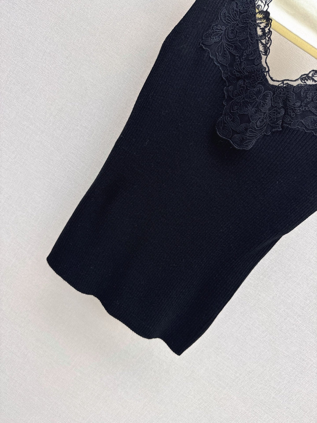 Yves Saint Laurent/Early Autumn New Pure & Cute Lace Camisole