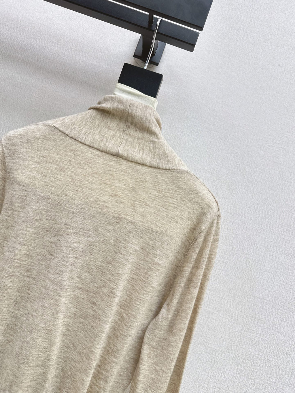 Dior/26 Fall/Winter Latest V-Neck Base Shirt