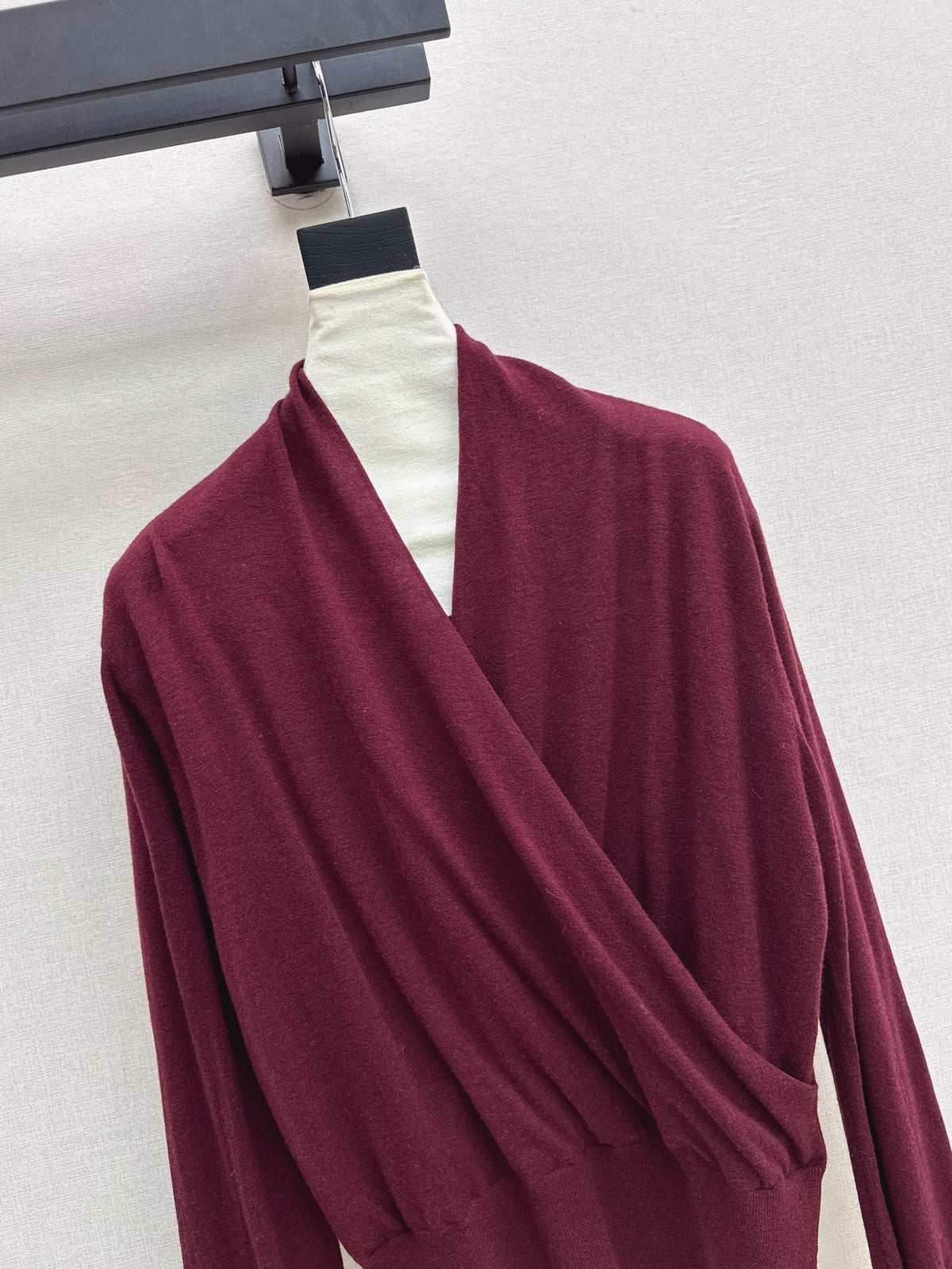 Dior/26 Fall/Winter Latest V-Neck Base Shirt