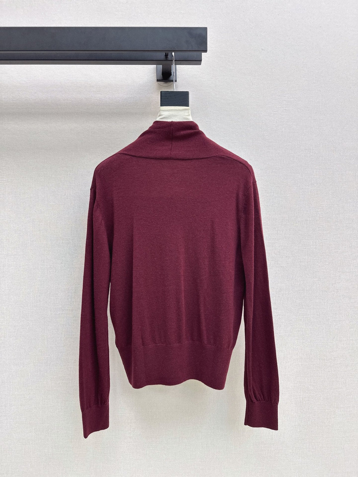 Dior/26 Fall/Winter Latest V-Neck Base Shirt