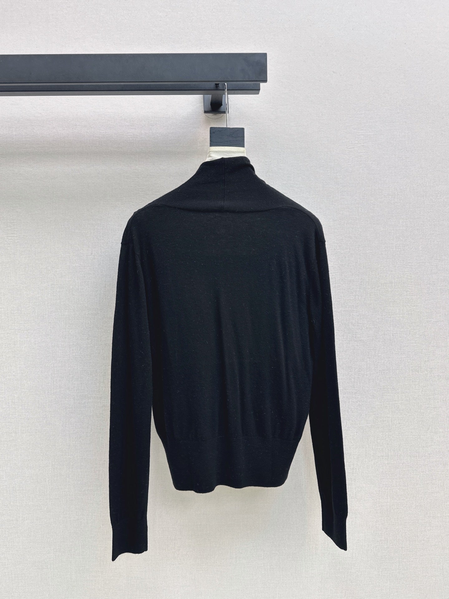 Dior/26 Fall/Winter Latest V-Neck Base Shirt