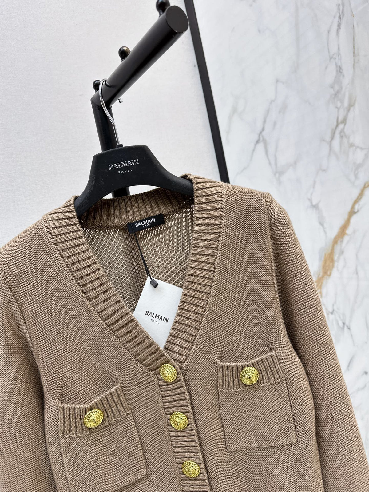 Balenciaga / 26 Fall-Winter New V-Neck Knit Cardigan