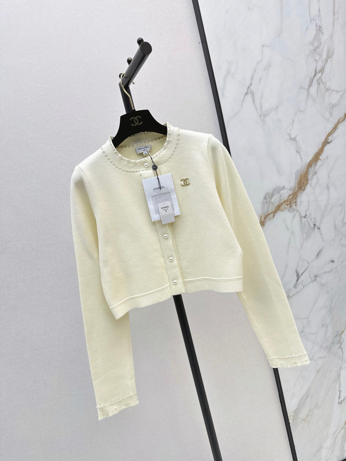 chanel/26 Early Autumn Latest Heavy Beaded Knit Long Sleeve Cardigan
