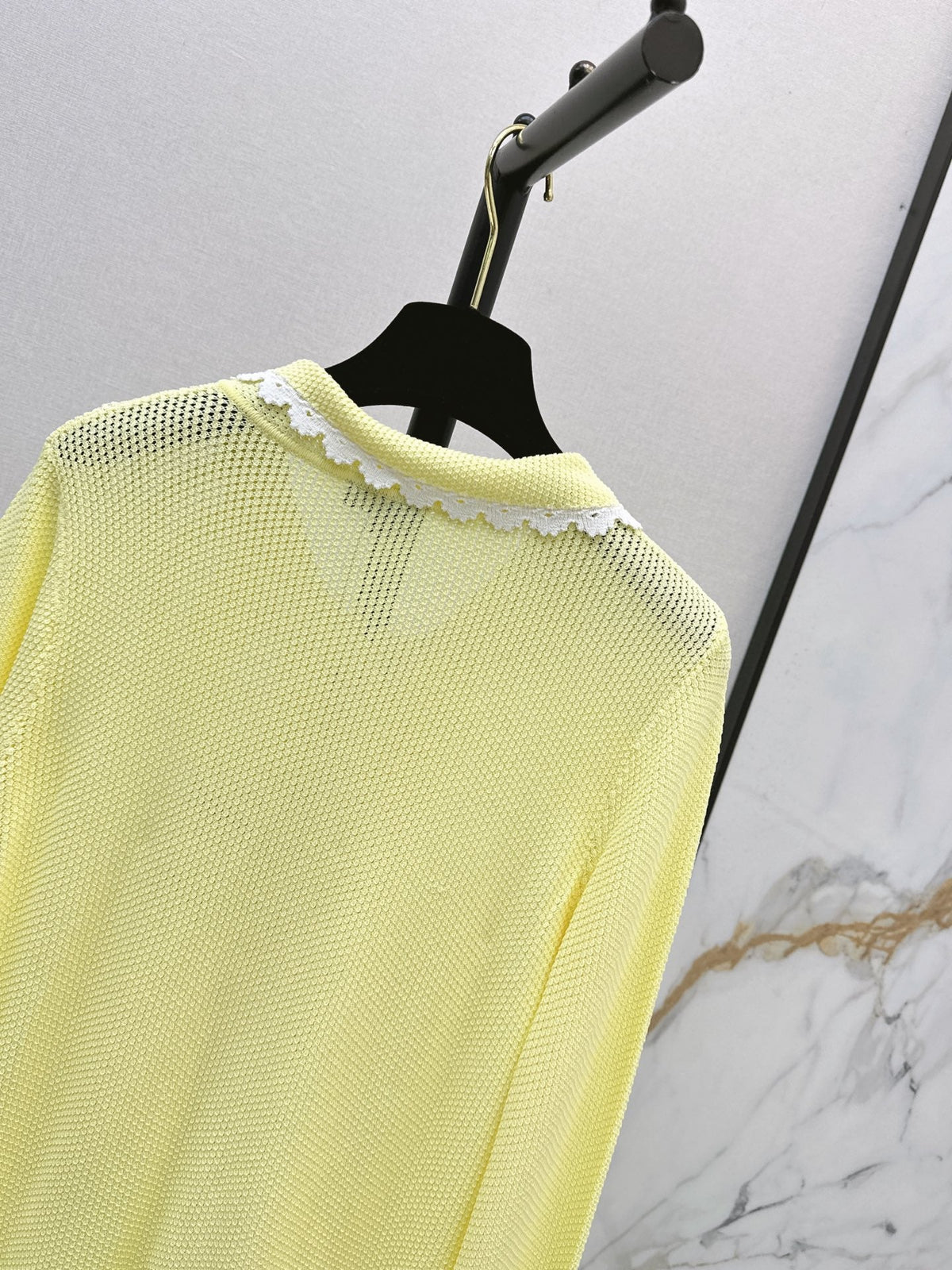Chanel/26 Early Autumn Latest Knit Cardigan