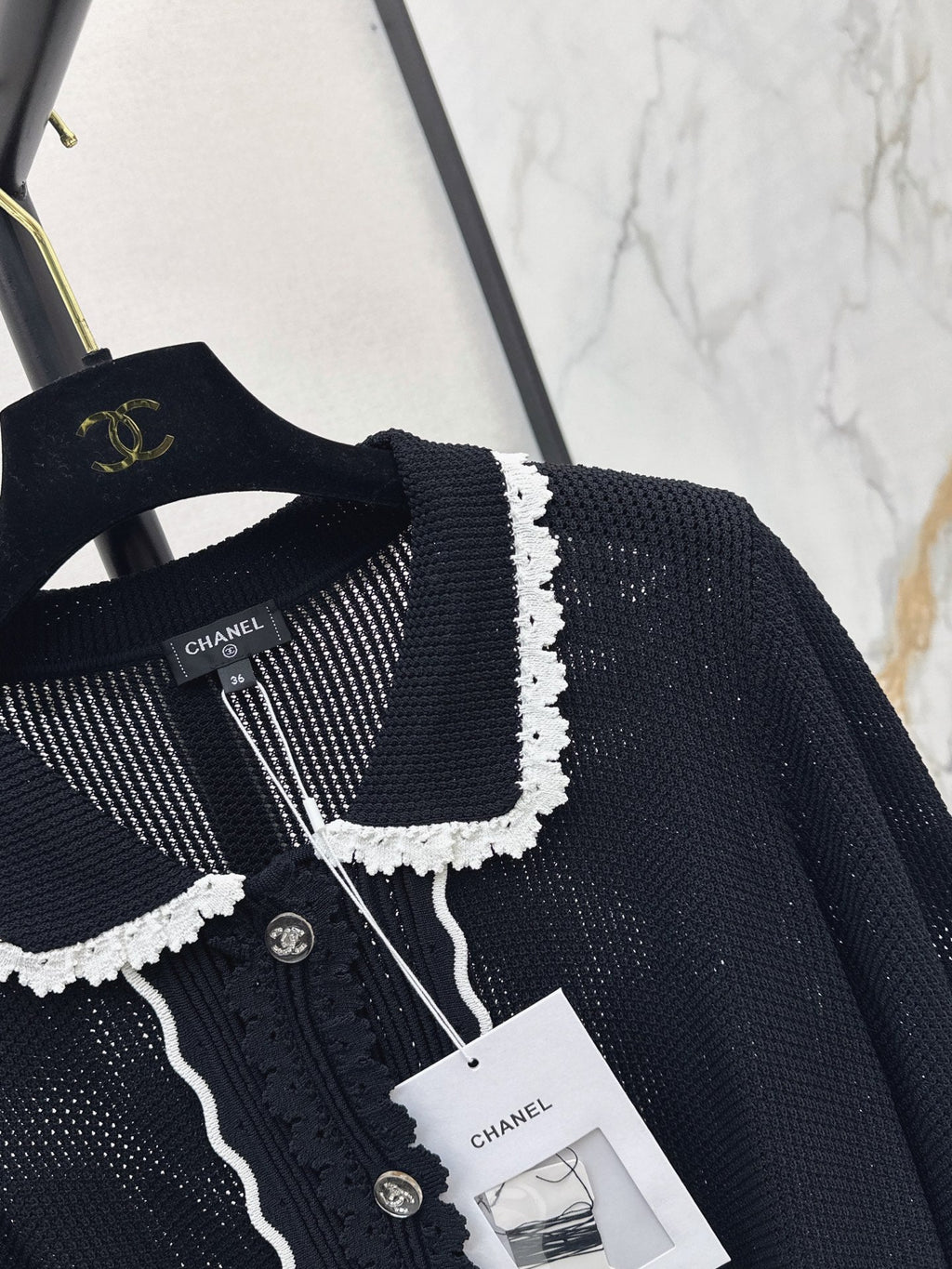 Chanel/26 Early Autumn Latest Knit Cardigan