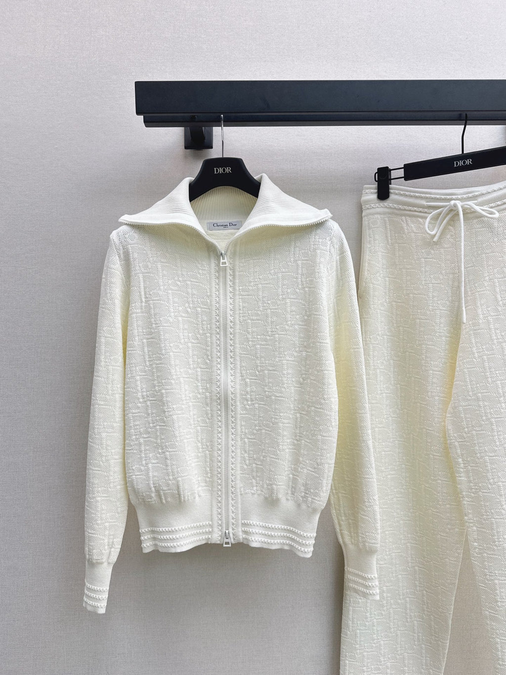 Dior / 26 Early Spring Latest Casual Knit Set