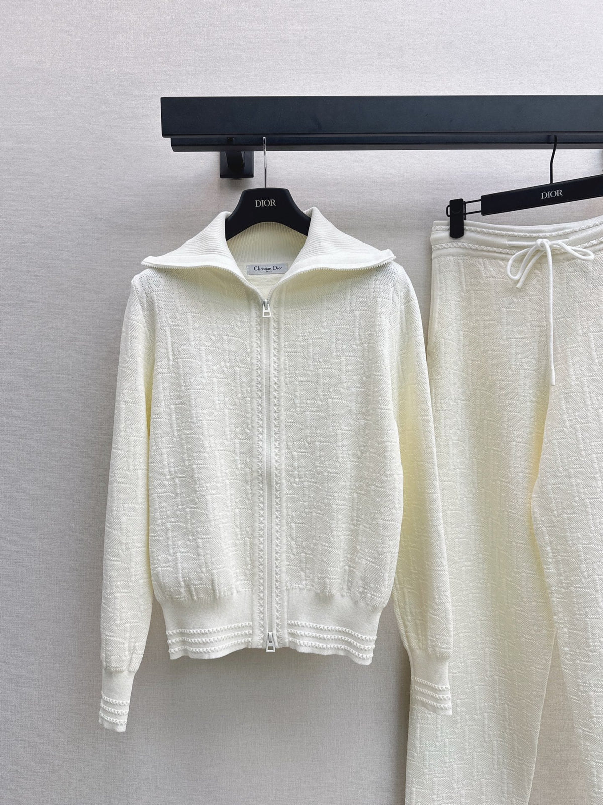 Dior / 26 Early Spring Latest Casual Knit Set