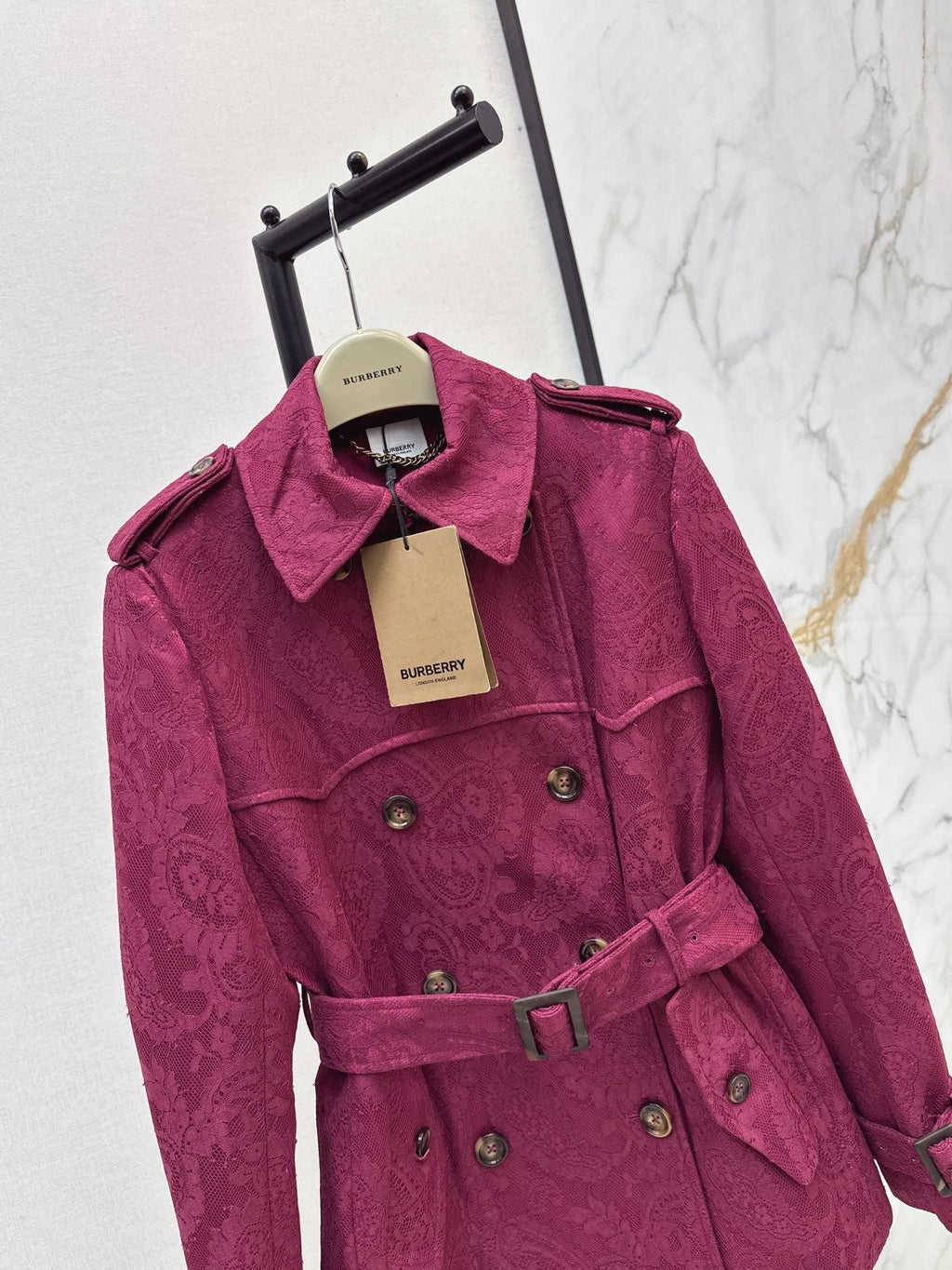 Burberry/26 Fall/Winter Latest Lace Cropped Trench Coat