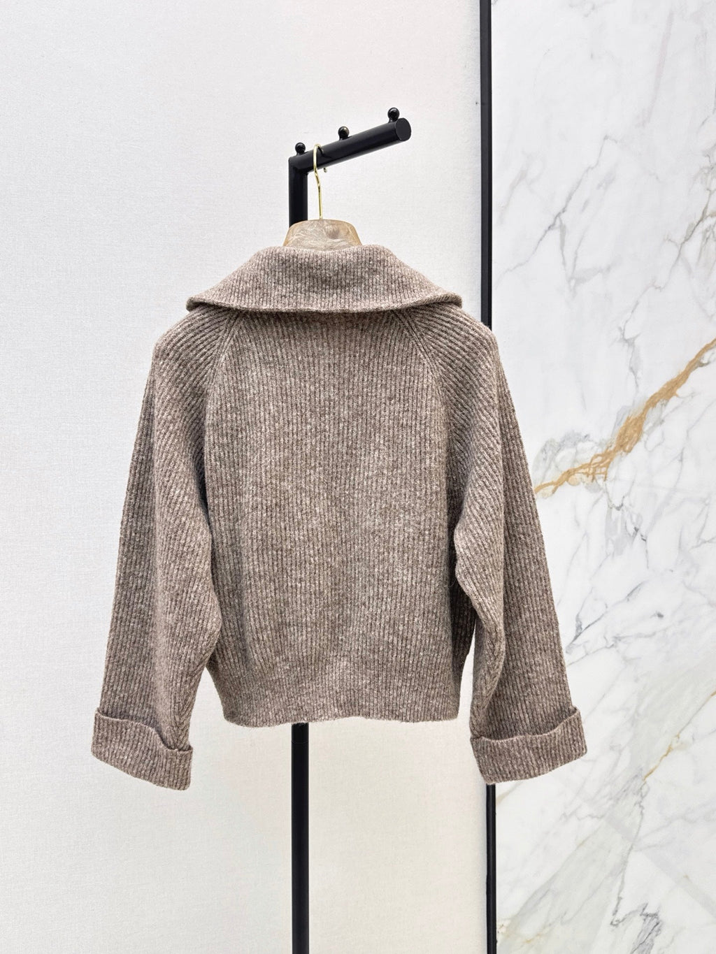 Brunello Cucinelli/26 Early Autumn Latest Vintage Style Outfit Textured Wool Cardigan