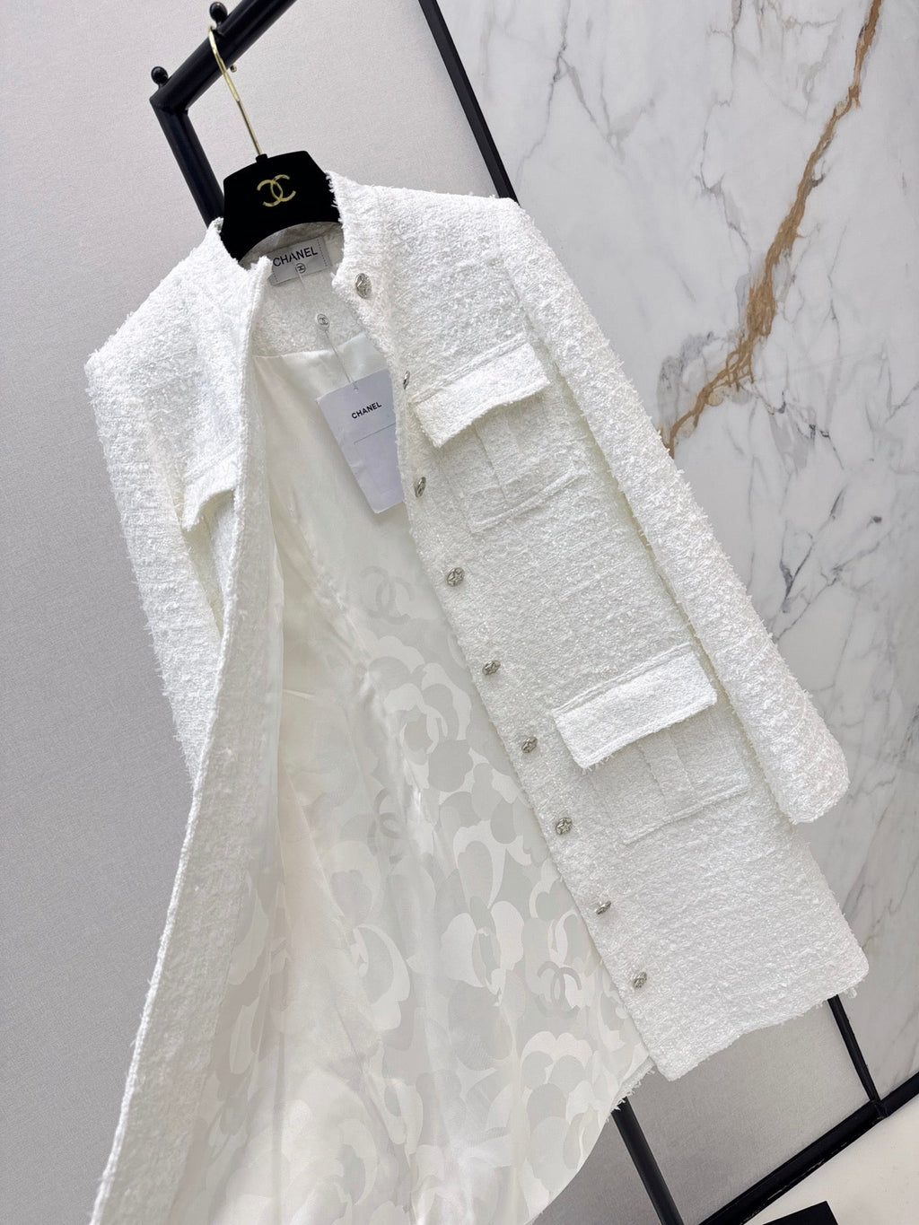 Chanel / New Mid-Length Stand Collar Coat