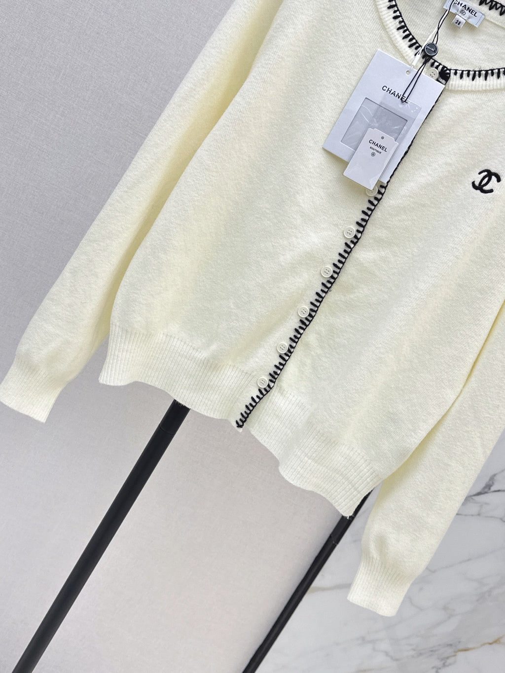 Chanel / 26 Fall-Winter Latest Knit Cardigan