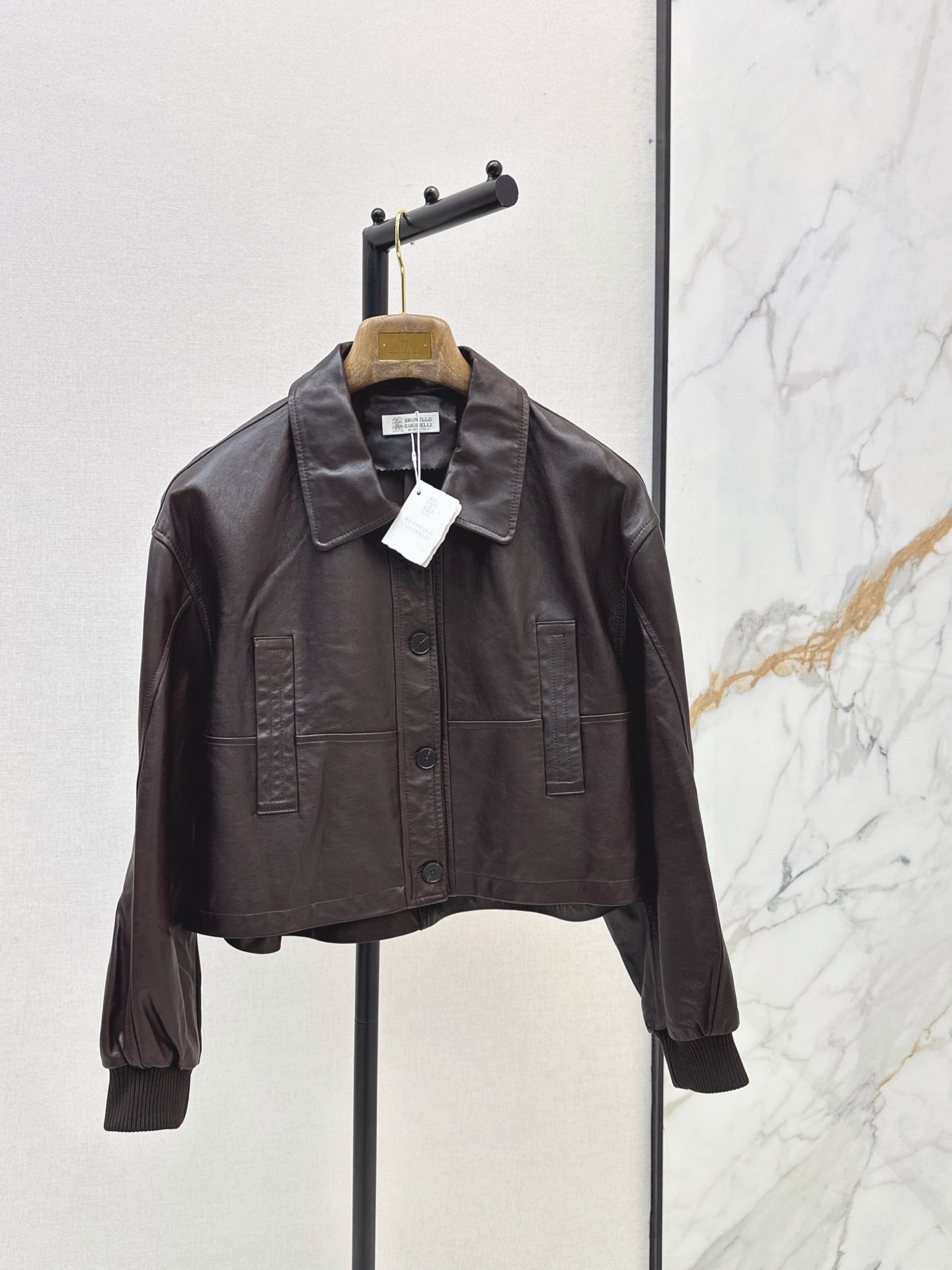 Brunello Cucinelli/26Latest Early-Autumn Cropped Lapel Leather Jacket