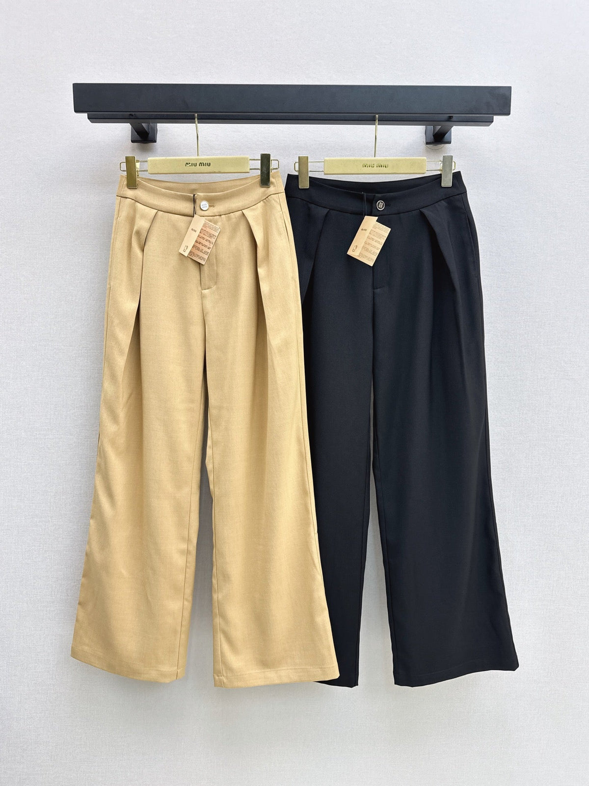 MiuMiu/26New Early Autumn High-Waisted Wide-Leg Trousers