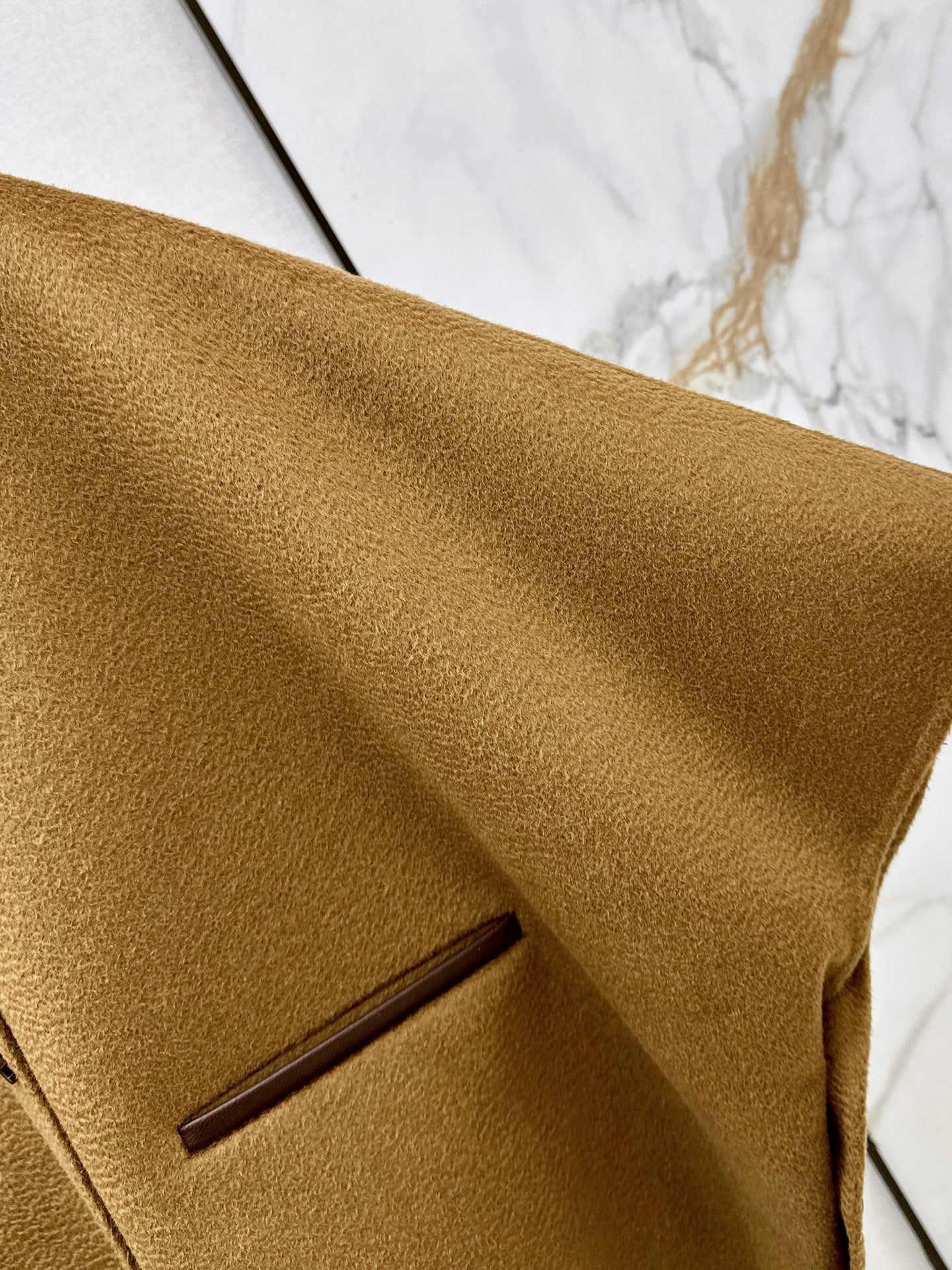 Max Mara/26Latest Autumn/Winter Petite Cape Jacket