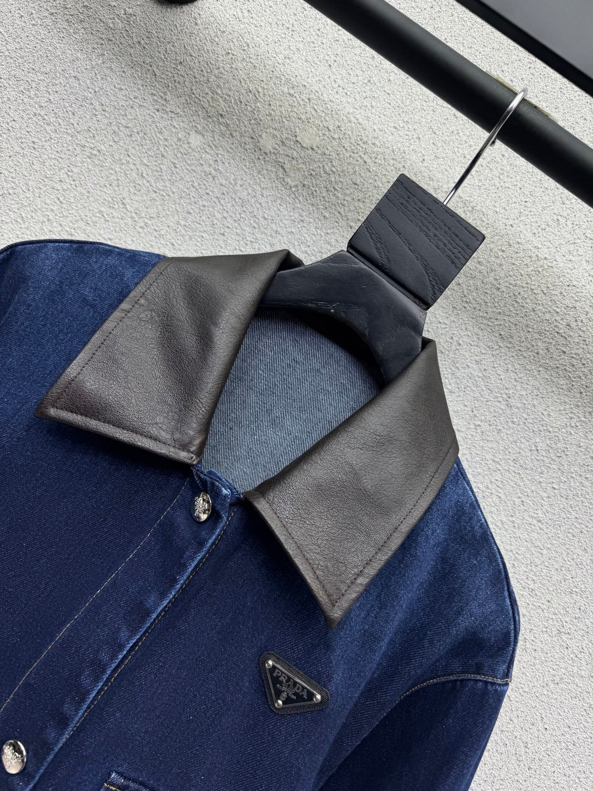 Prada/26Latest Style Leather Collar Denim Jacket