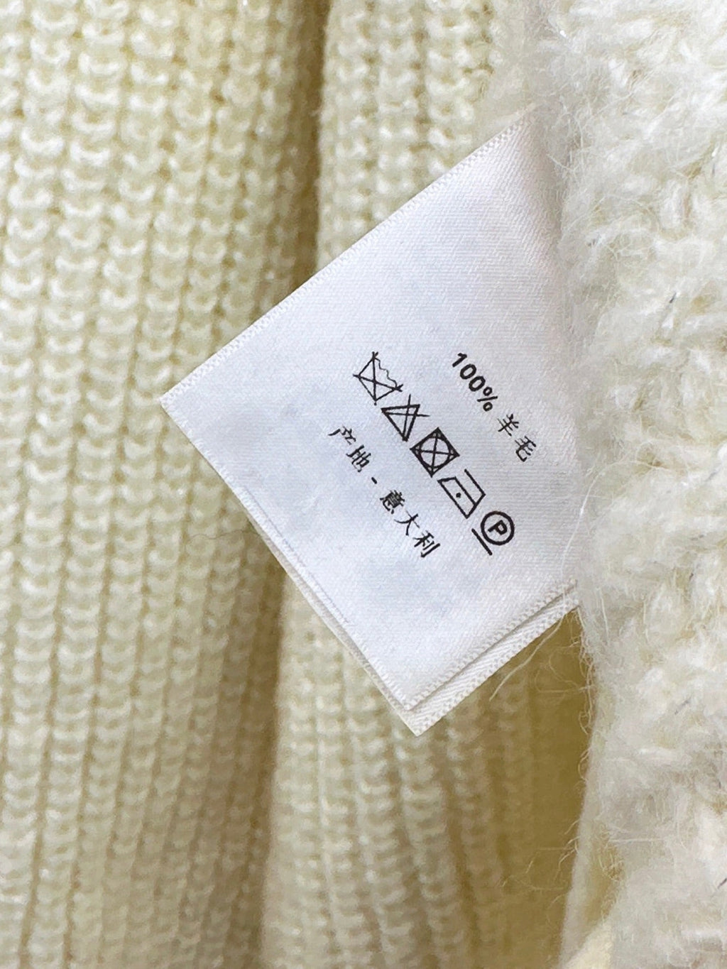 Fendi / 26 Fall/Winter Latest Fox Fur-Trimmed Knit Cardigan