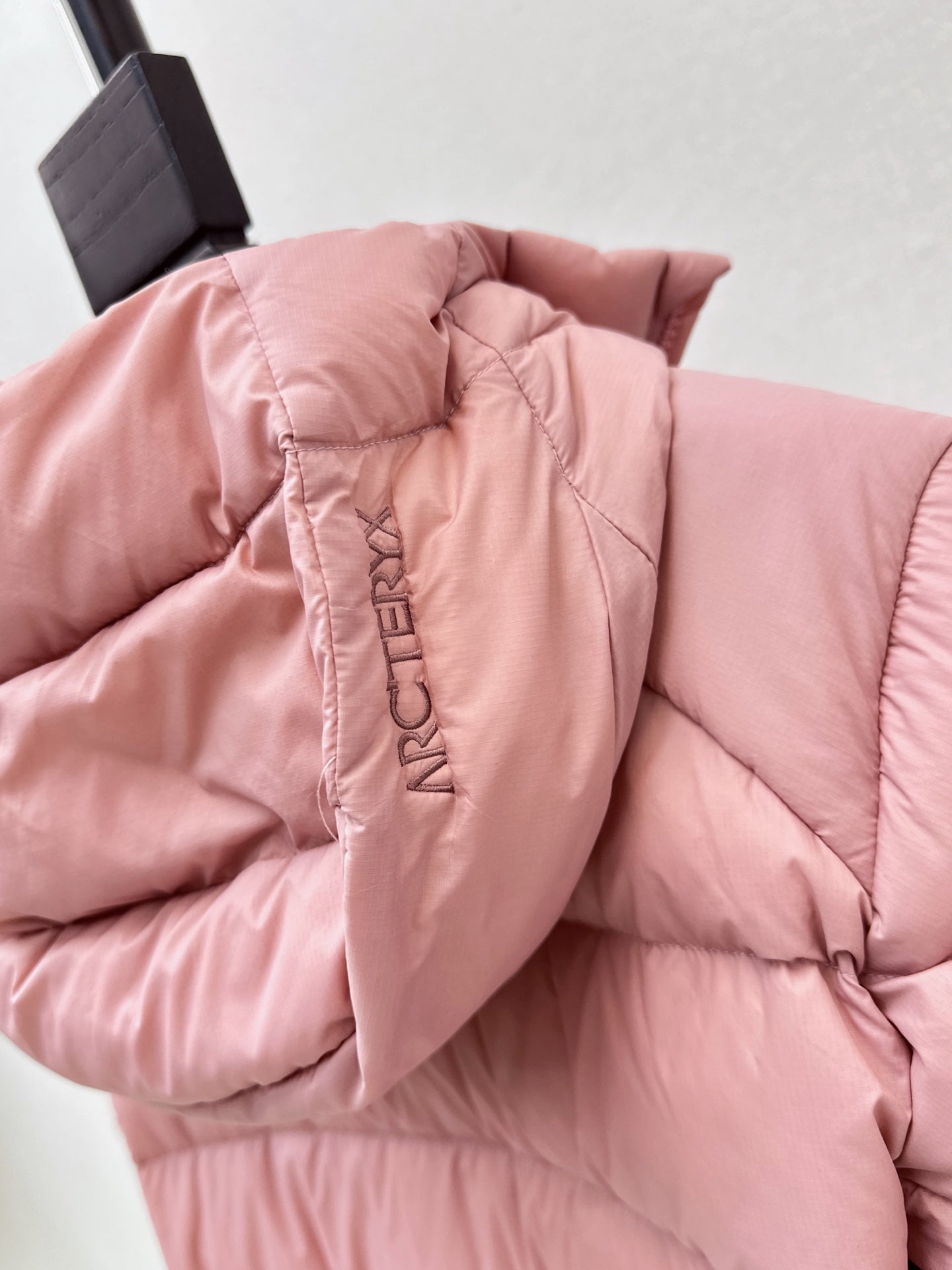 ARC'TERYX/ 26 Fall/Winter Latest Stand Collar Hooded Short Down Jacket