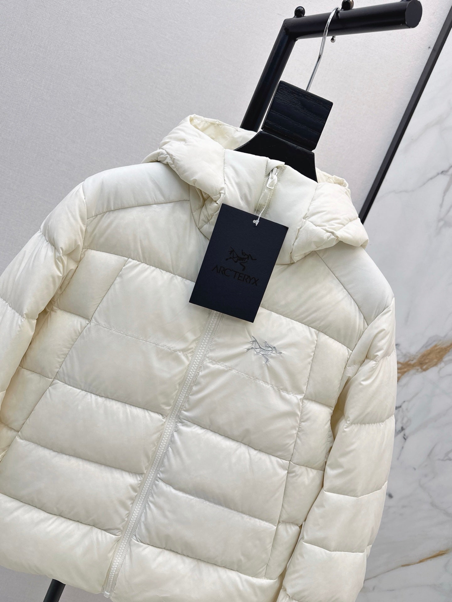 ARC'TERYX/ 26 Fall/Winter Latest Stand Collar Hooded Short Down Jacket